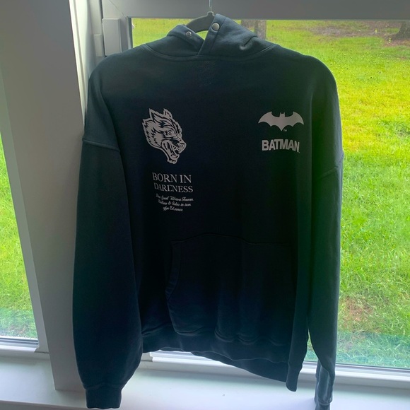 Darcsport. Born in Darcness Pierce Hoodie Batman DC WB Shield. Size M - Picture 2 of 9